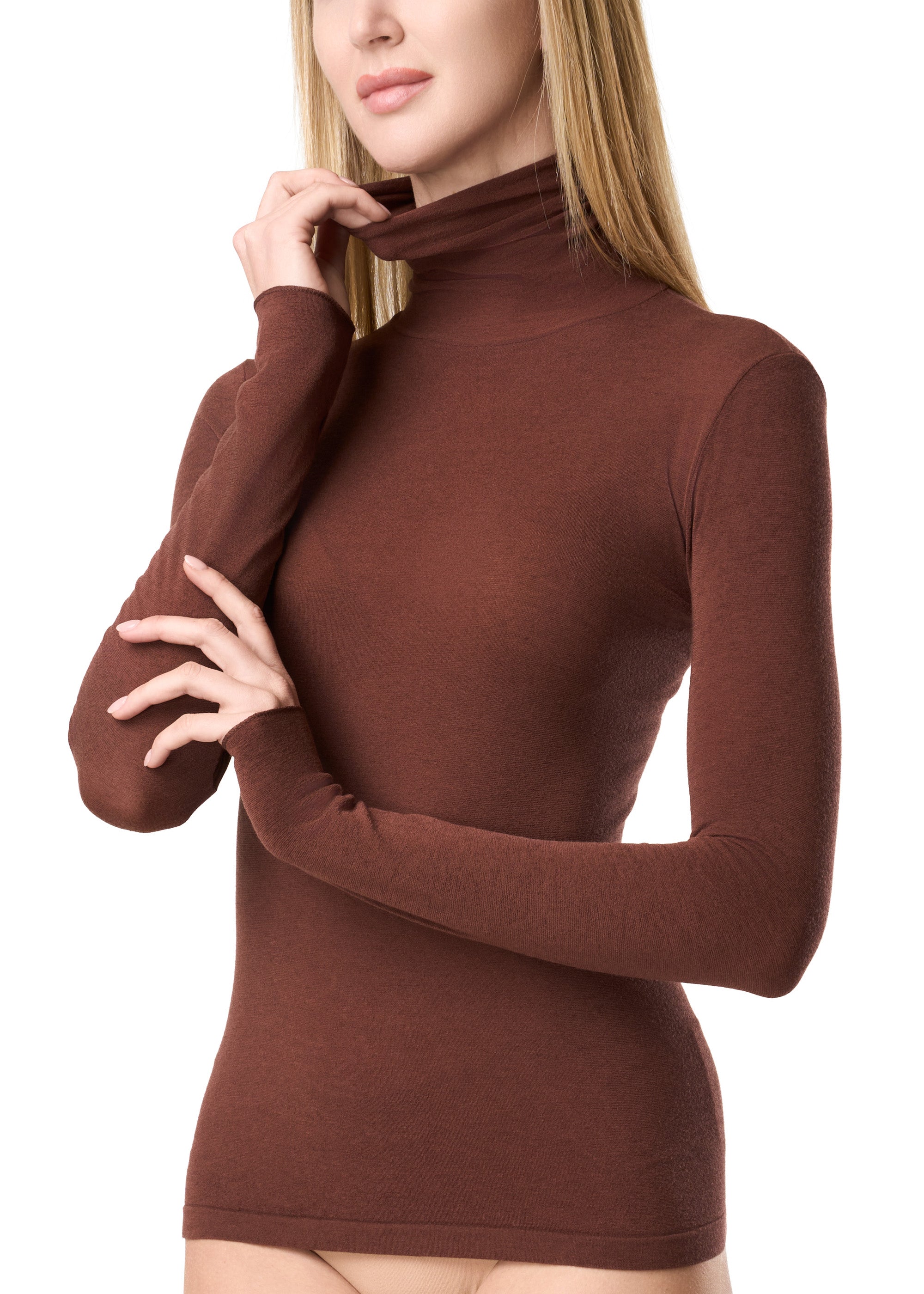 MAGLIA LEGER CON CASHMERE COLLO ALTO
