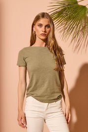 T-SHIRT LEGER CON LINO SCOLLO BARCHETTA