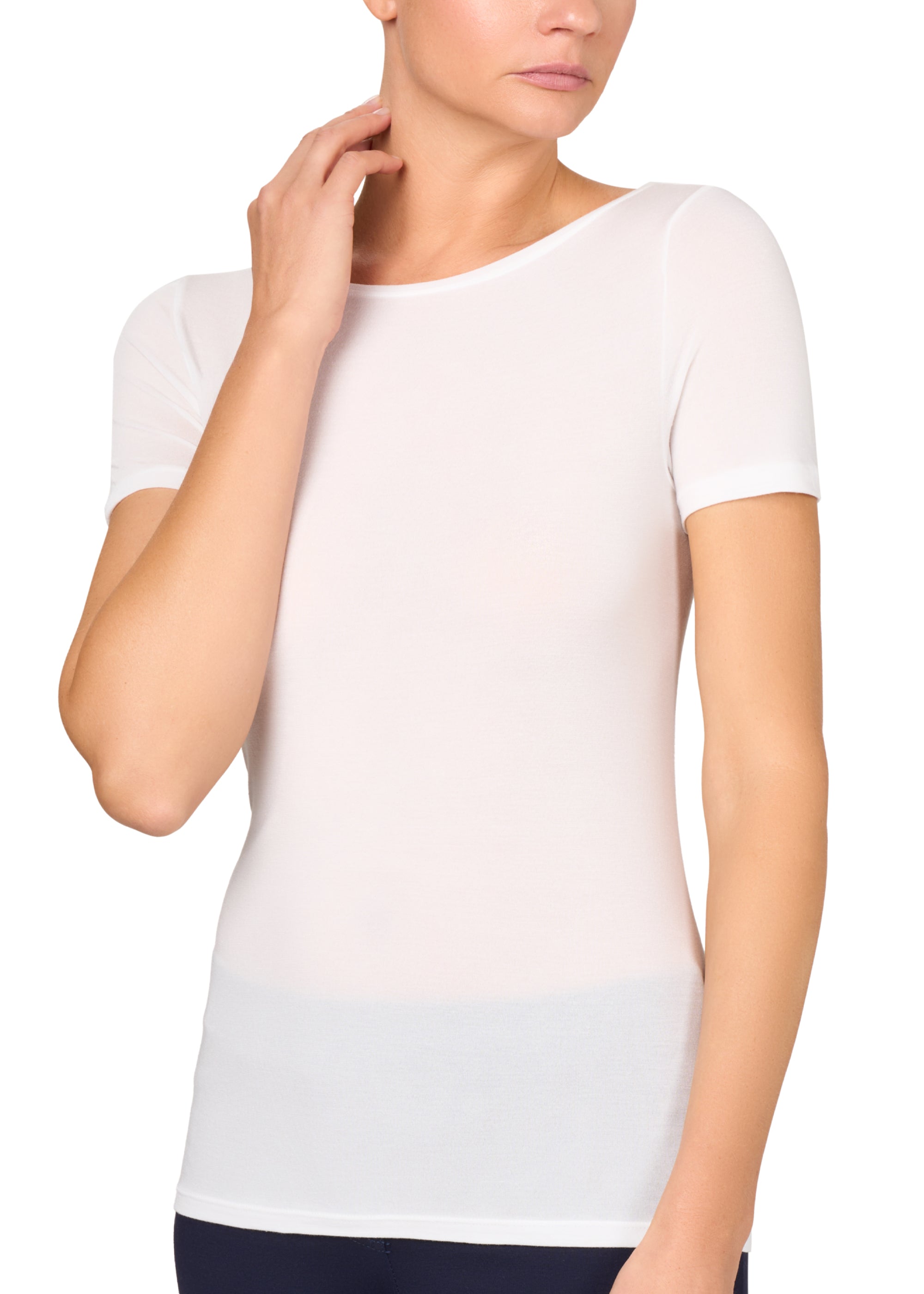T-SHIRT LEGER CON SETA SCOLLO BARCHETTA