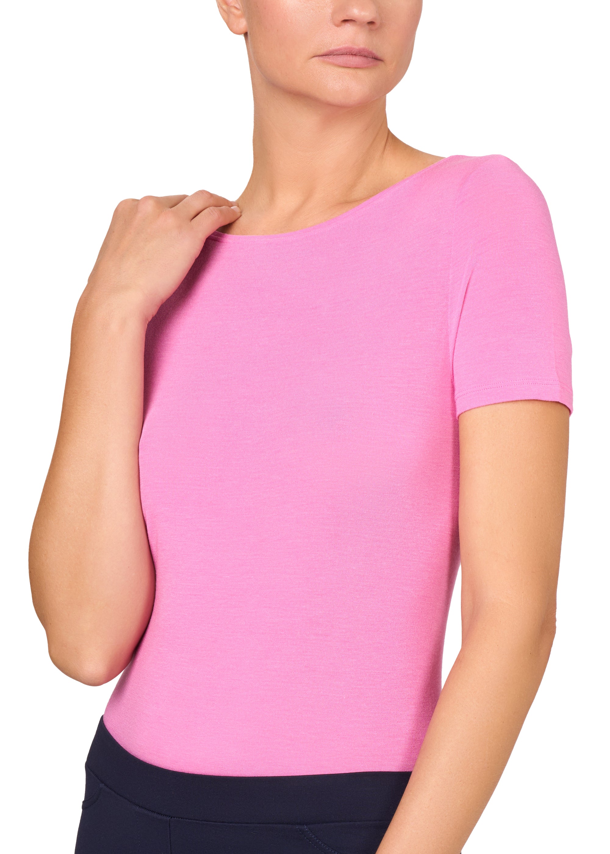 T-SHIRT LEGER CON SETA SCOLLO BARCHETTA