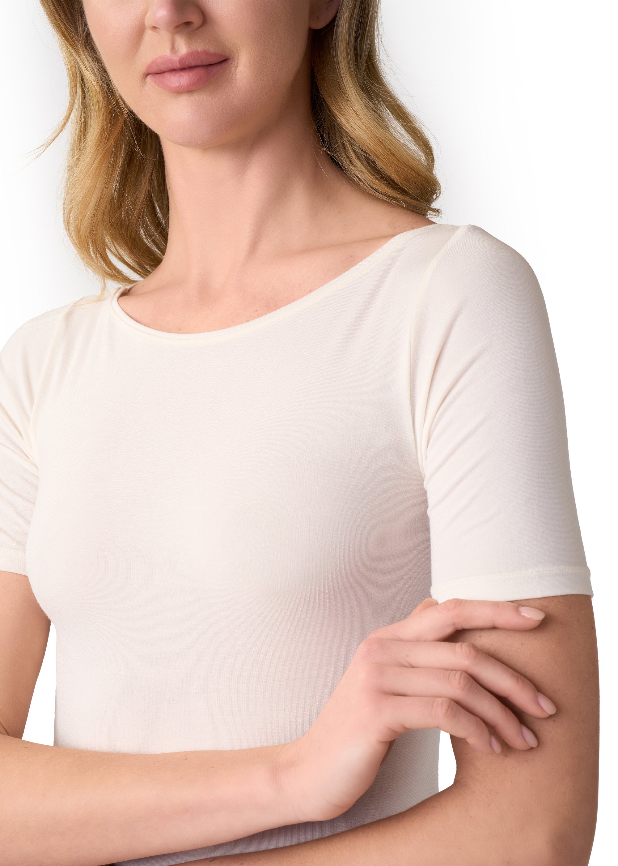 BODY MODAL E SETA MANICA CORTA